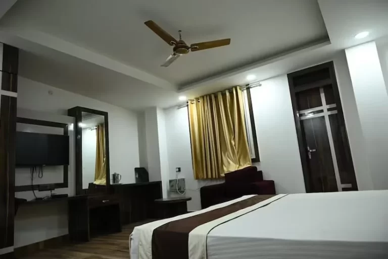 Single bed room facility at Hotel Jharokha
