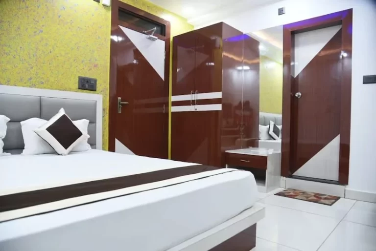 Bed room Of Hotel Jharokha