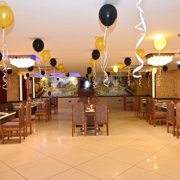 Hotel Jharokha dining room