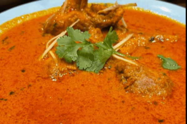 Serve the best food at Hotel Jharokha