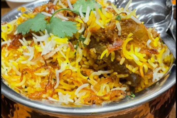 Serve the best food at Hotel Jharokha